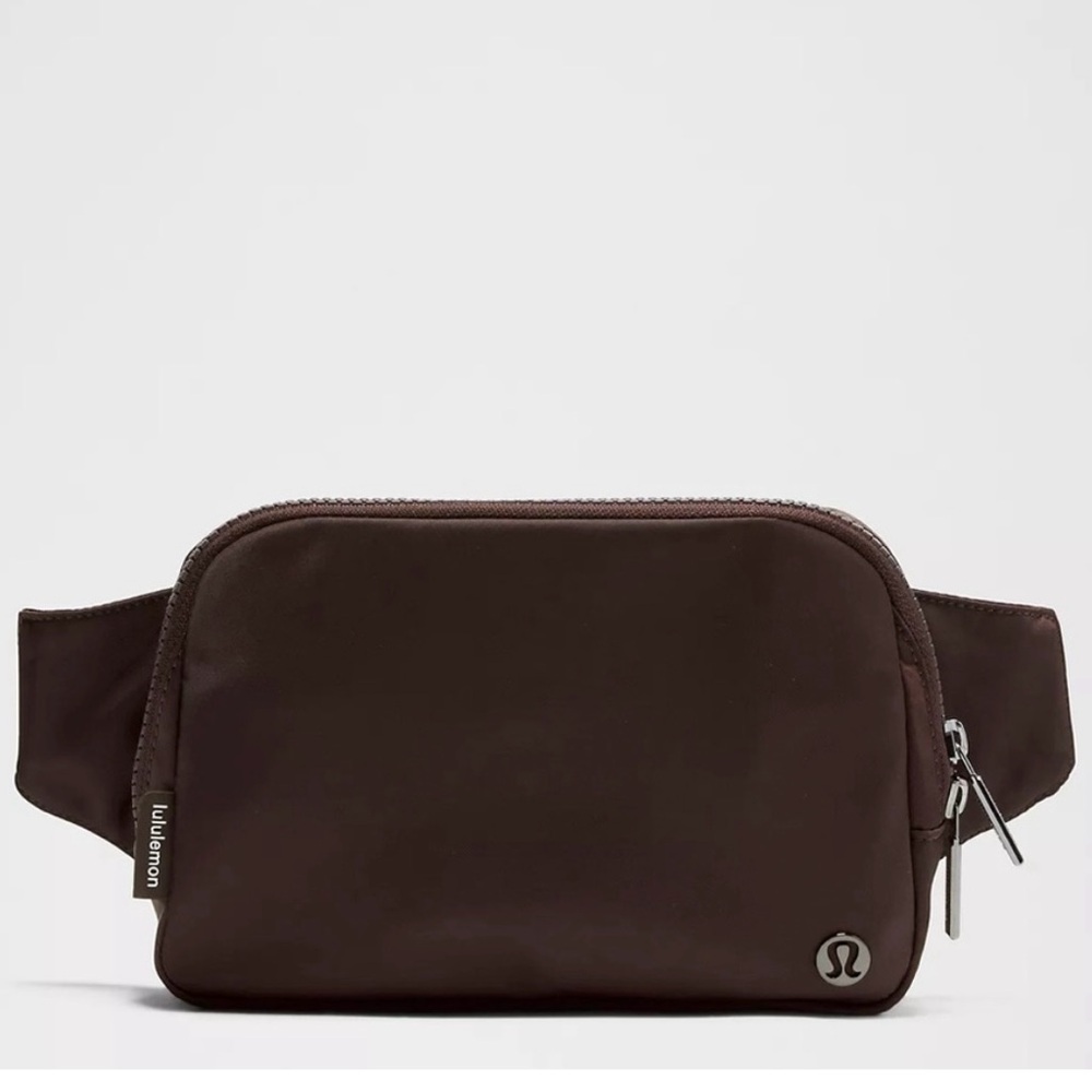 lululemon athletic unisex 2L Brown Belt Bag
